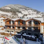 Tauern Mitterwirt 301 Διαμέρισμα *